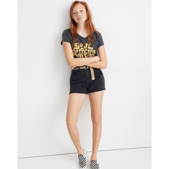 Madewell The Momjean Short in Encino Wash - Picture 3 of 7